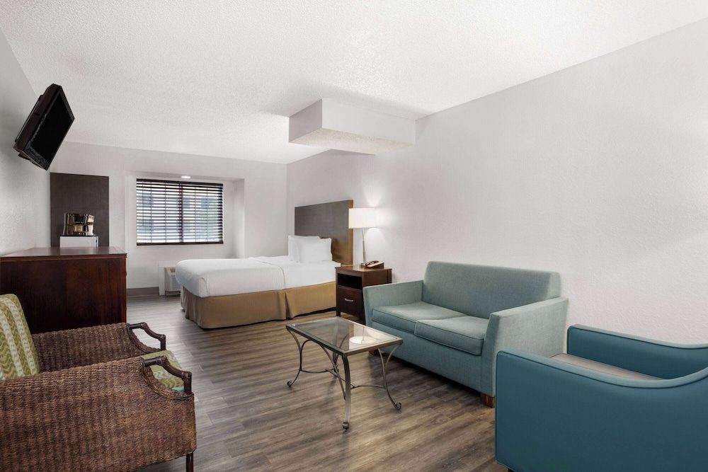 undefined Baymont by Wyndham Orlando/International Dr/Universal Blvd 5