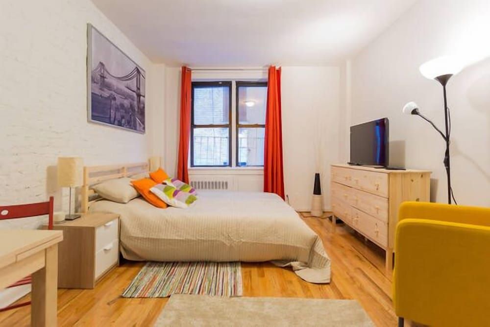 undefined Beautiful Studio Near Central Park 8