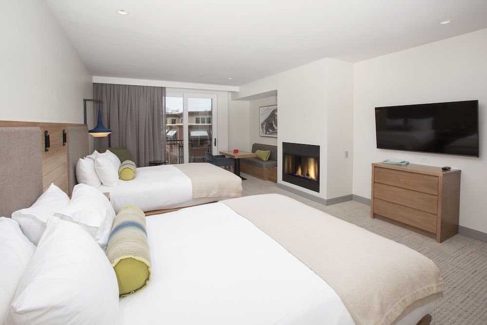 Luxury Room, 2 Queen Beds
