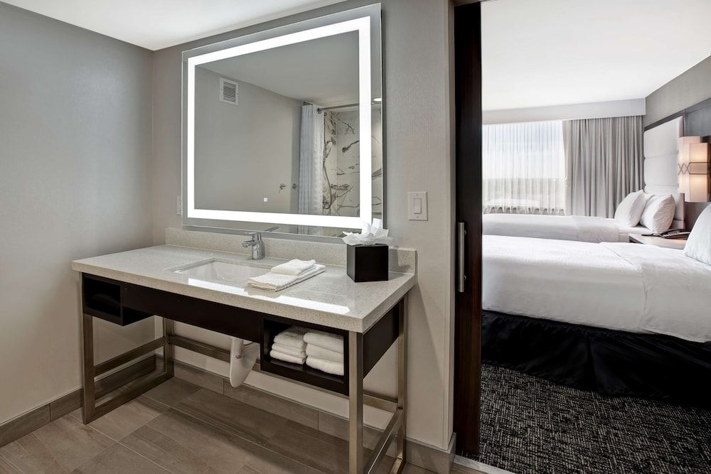 Suite, 2 Double Beds, Accessible (Mobility & Hearing, Roll-in Shower)