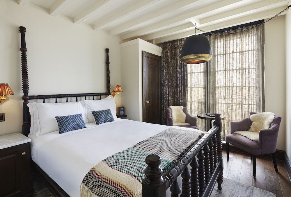 Studio, 1 Queen Bed, Terrace