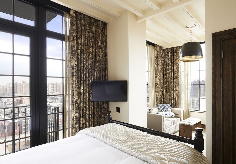 Loft (Skybox)