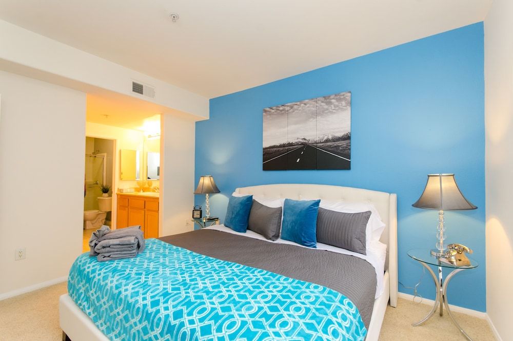 Downtown LA VIP Resort Apartment