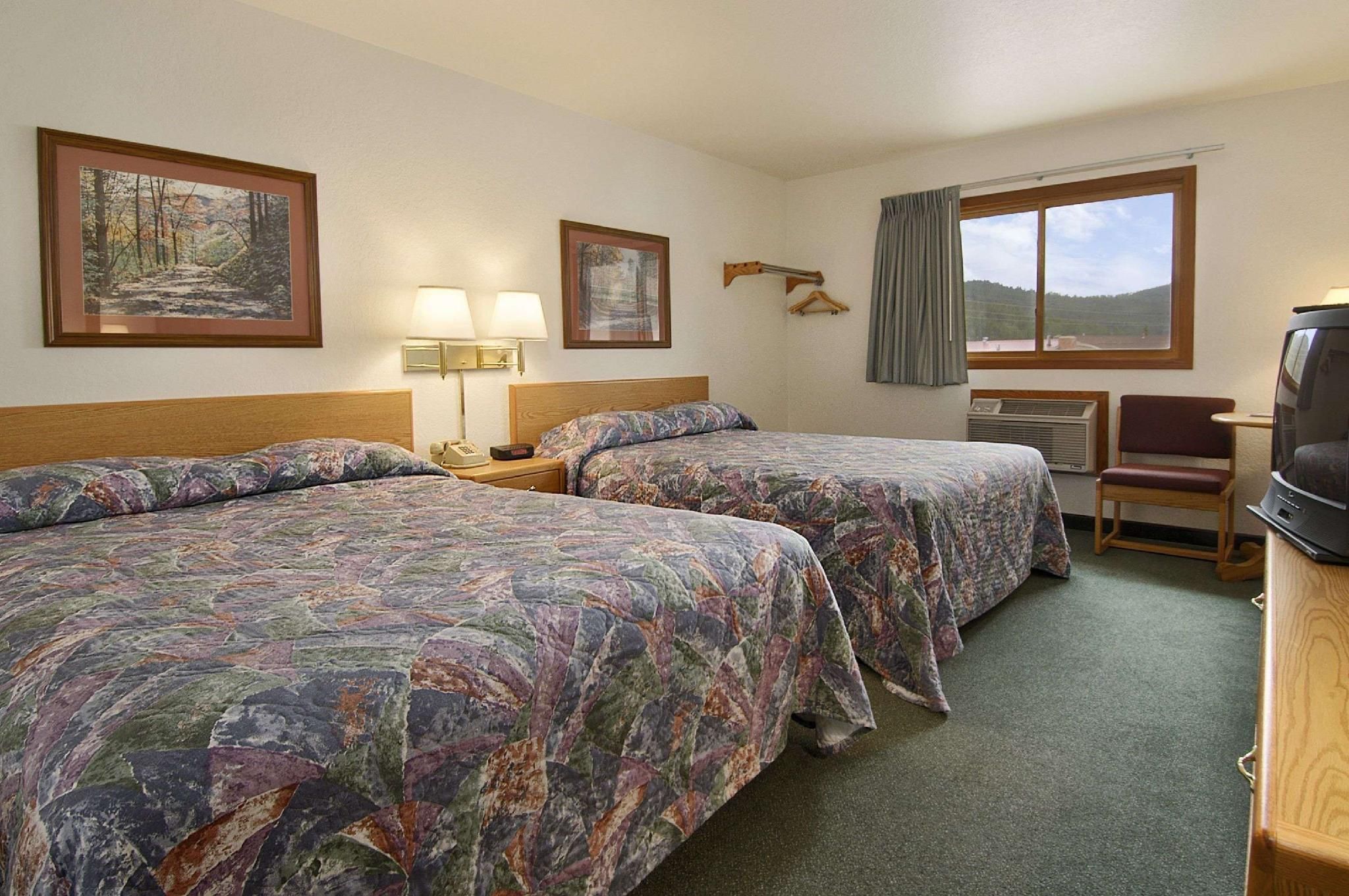 2 Queen Beds Non-Smoking