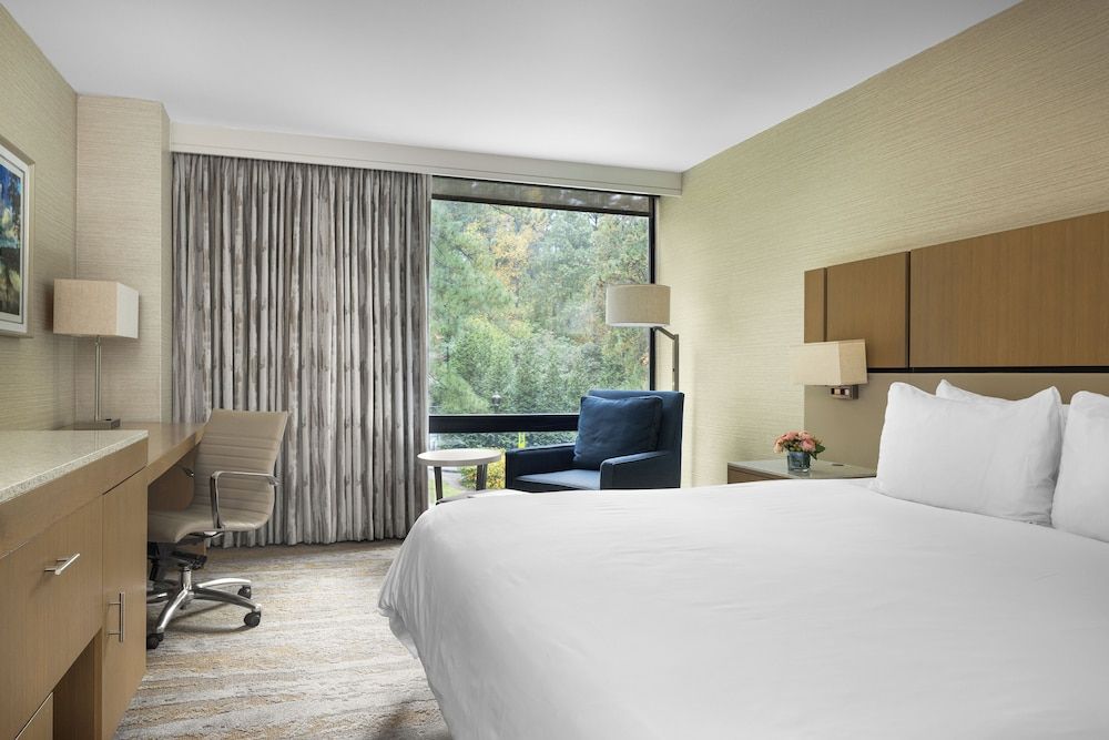 JB Duke Hotel Superior Room, 1 King Bed