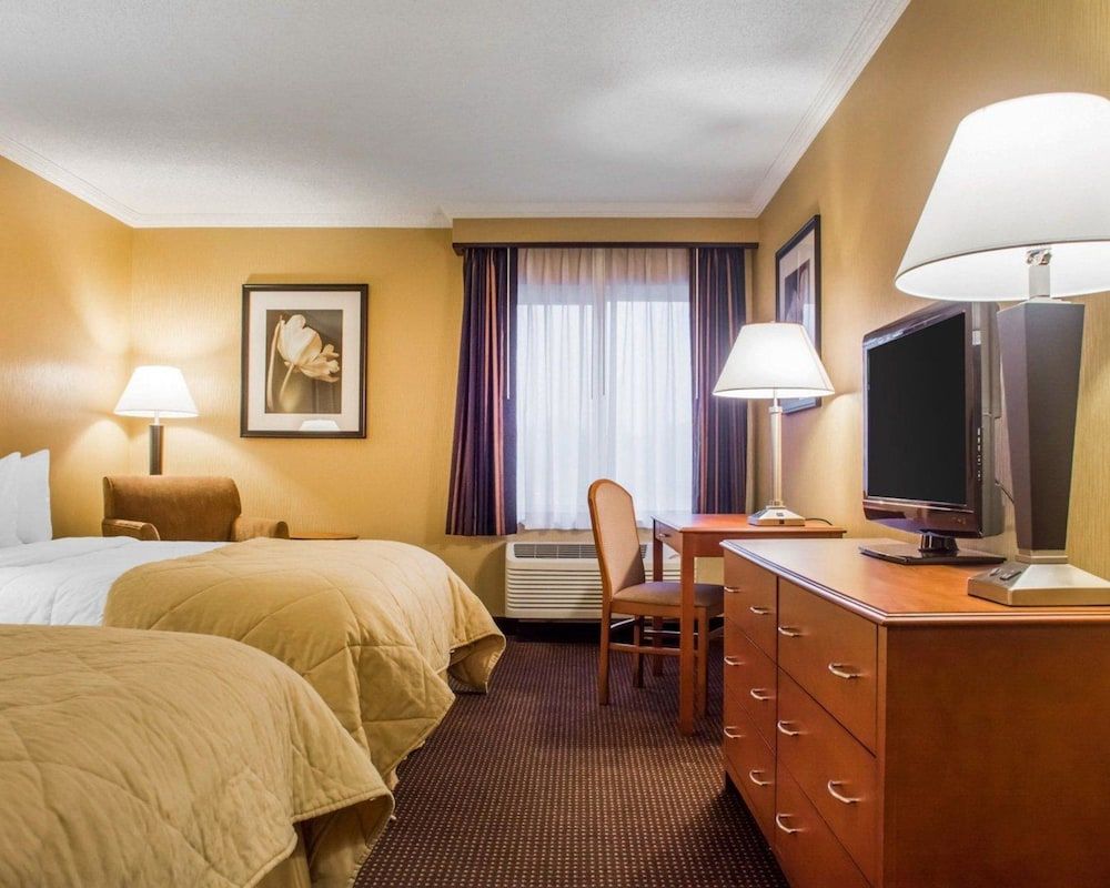 Room, 2 Queen Beds, Accessible, Non Smoking