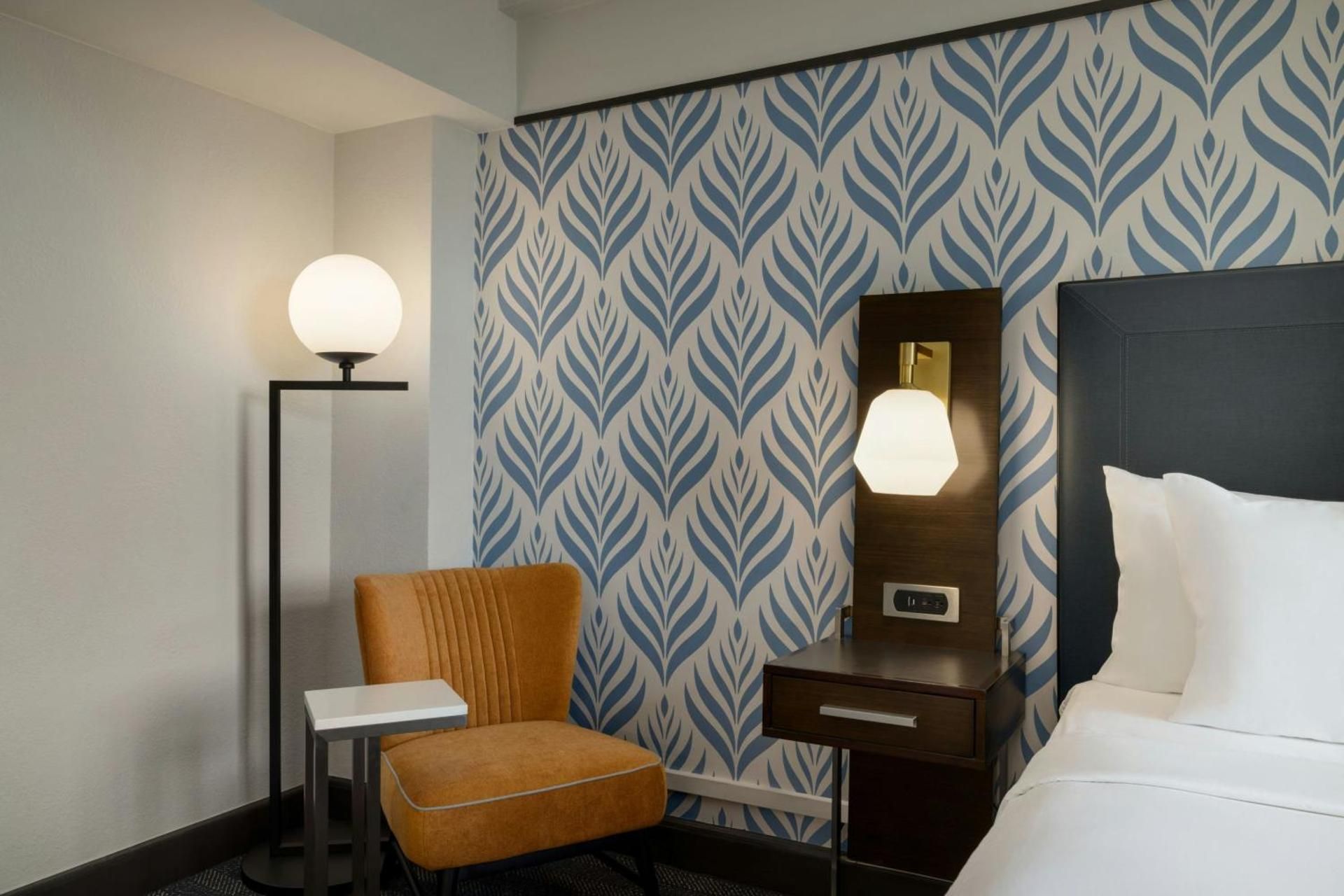 undefined Courtyard by Marriott San Francisco Union Square 4