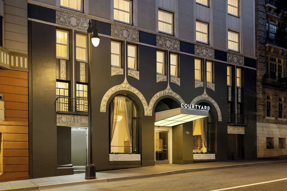 undefined Courtyard by Marriott San Francisco Union Square 7