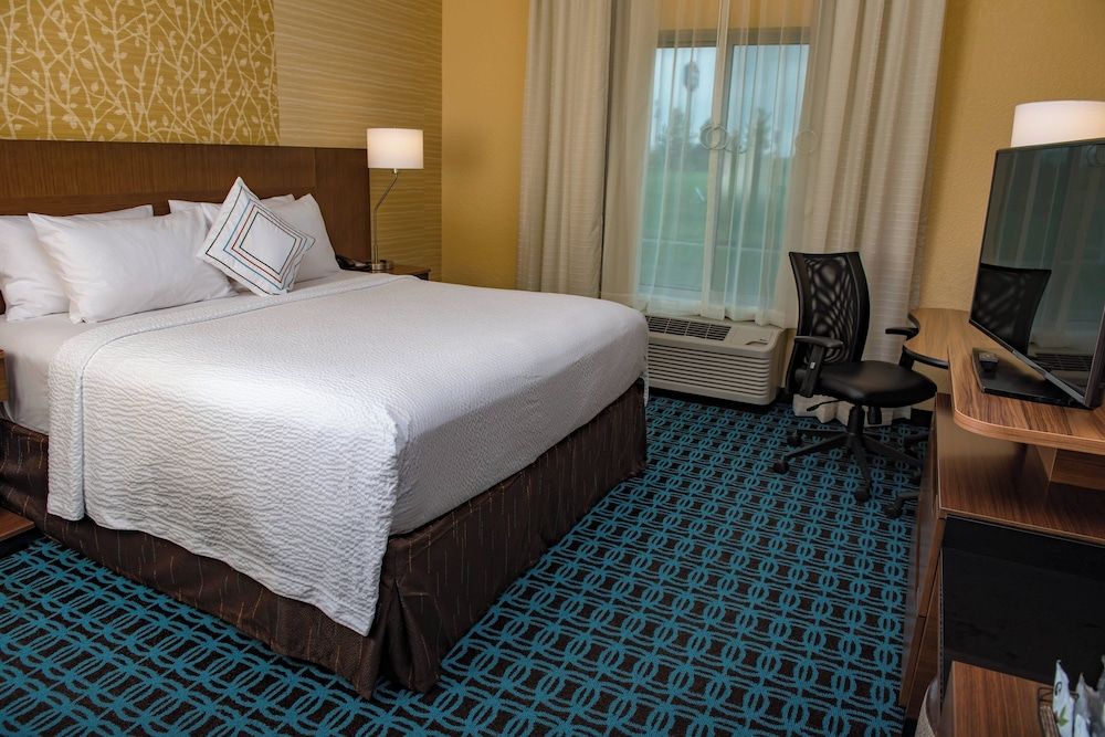 Room, 1 King Bed, Non Smoking