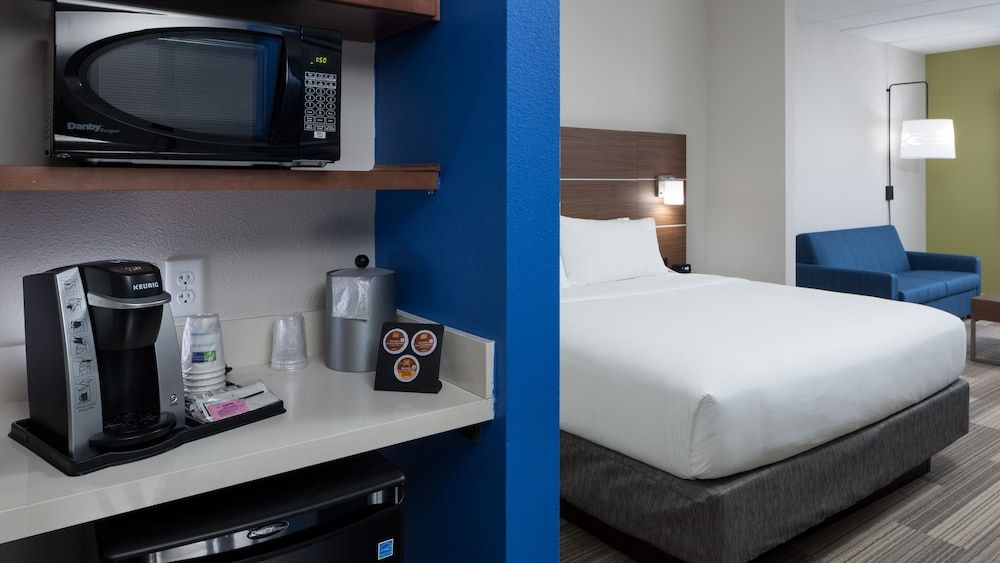 Suite, 1 King Bed