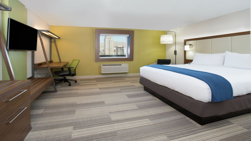 Standard Room, 1 King Bed, Accessible (Communication Accessible)