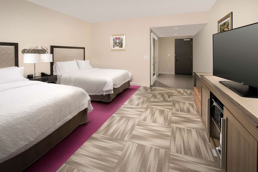 Room, 2 Queen Beds, Accessible, Bathtub (Mobility)