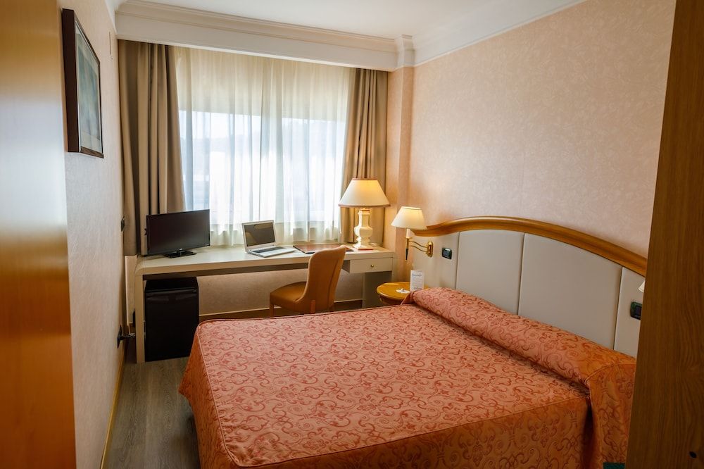 Hotel Perugia Plaza Classic Room 2