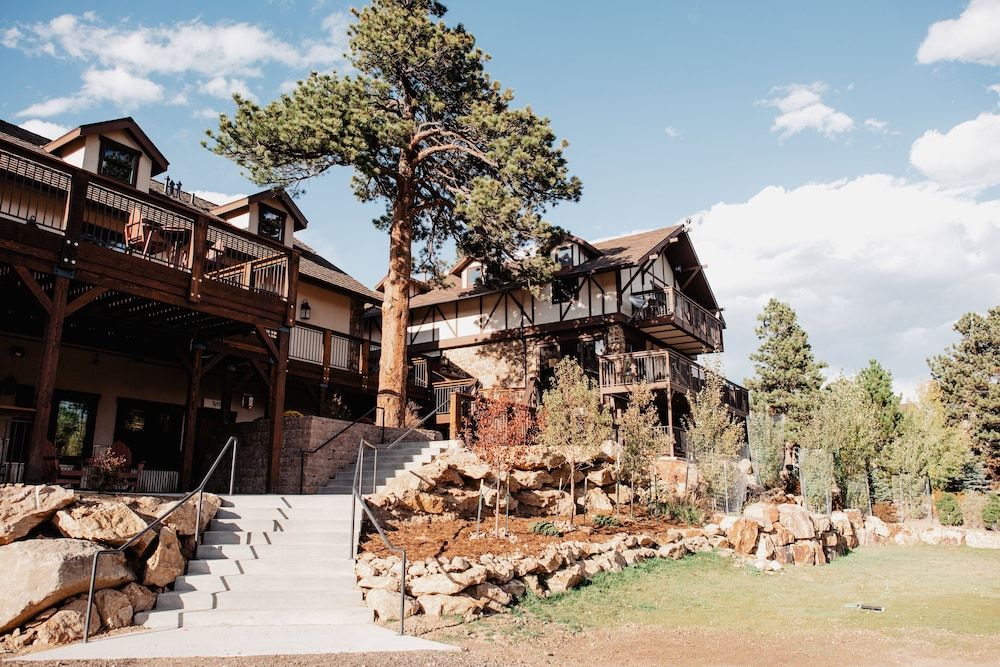 undefined The Landing at Estes Park - Riverside Retreat 9