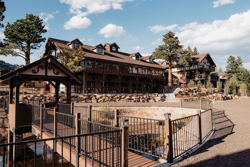 undefined The Landing at Estes Park - Riverside Retreat 10