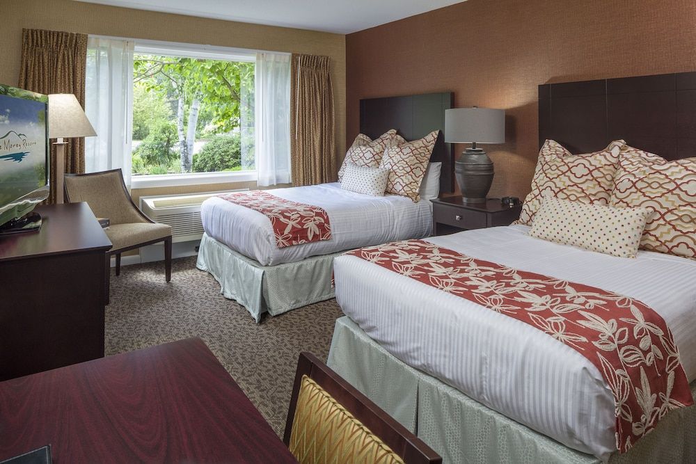 Classic Room, 2 Double Beds, Garden View