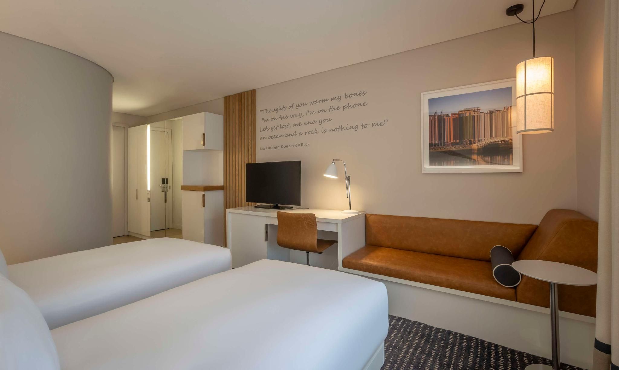 Twin Superior Room