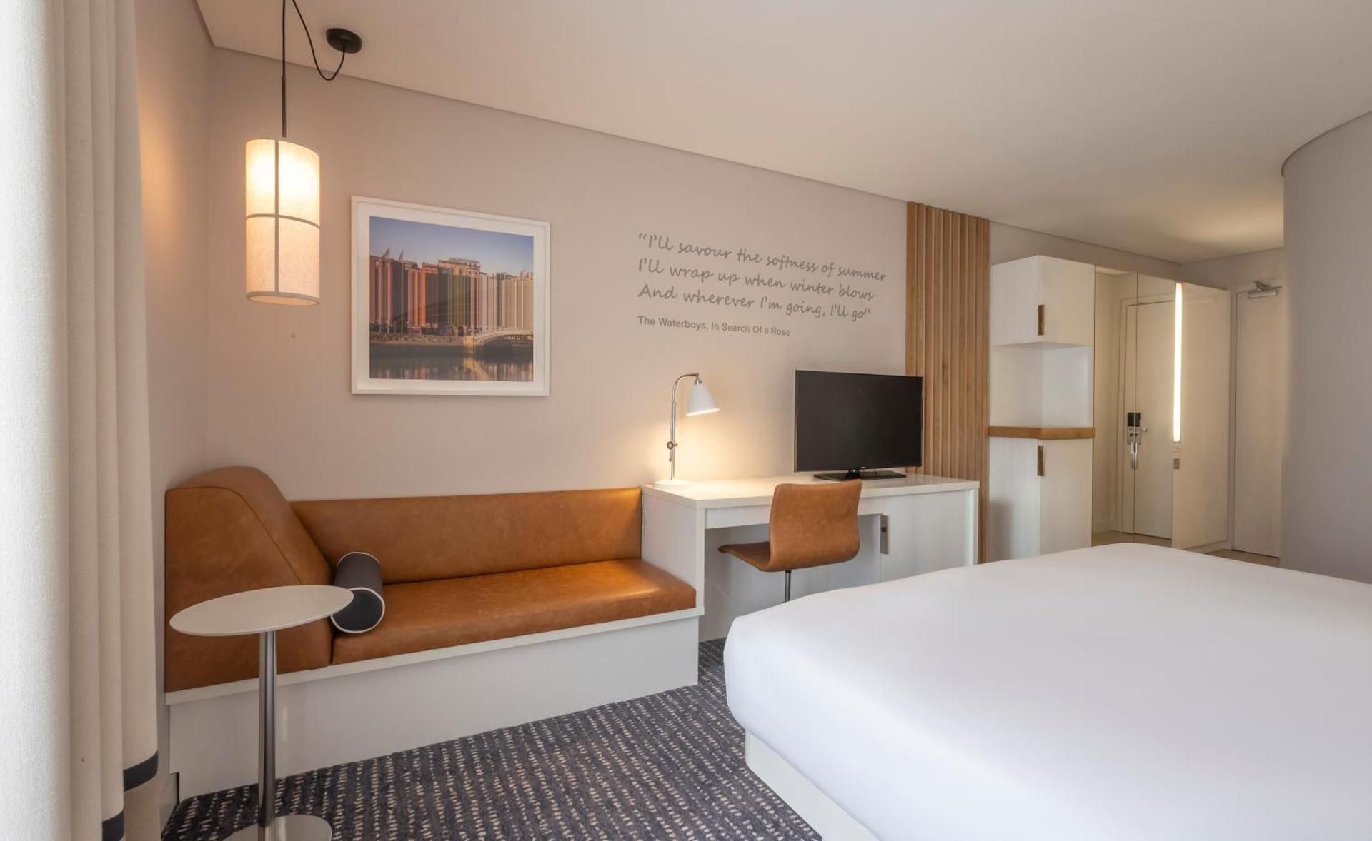 King Superior Room