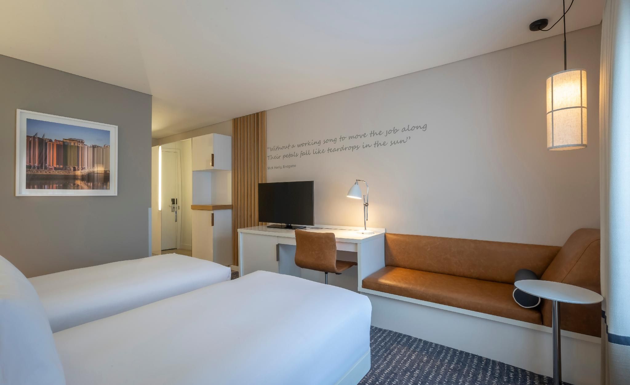 Twin Guest Room