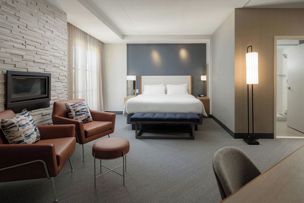 Room, 1 King Bed with Sofa bed, Balcony