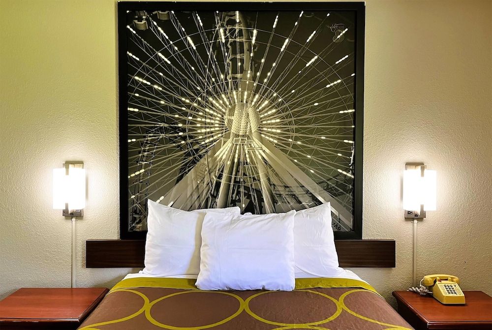 Room, 1 Queen Bed, Non Smoking
