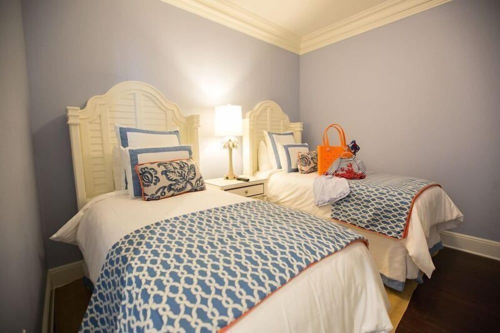 Deluxe Room, 2 Queen Beds, Balcony (Harbor)
