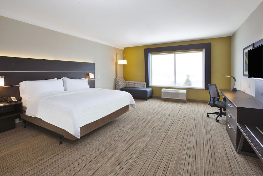 Standard Room, 1 King Bed