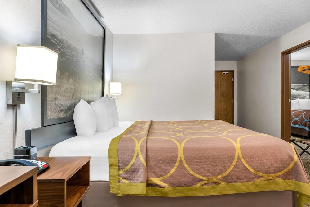 Room, 1 Queen Bed, Accessible, Non Smoking (Mobility)
