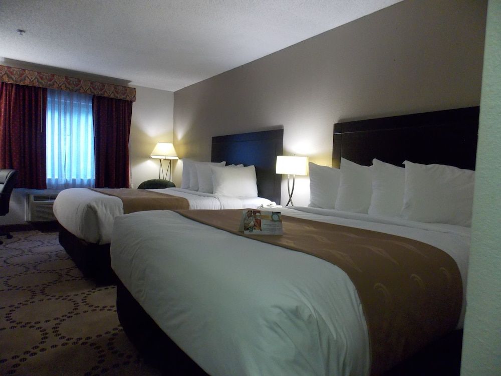 Standard Room, 2 Queen Beds, Non Smoking
