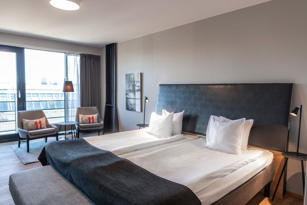 Quality Hotel 11 Standard Twin Room 3