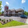 Econo Lodge Inn & Suites North Little Rock near Riverfront