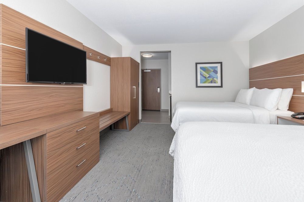 Standard Room, 2 Queen Beds, Accessible (Communications)