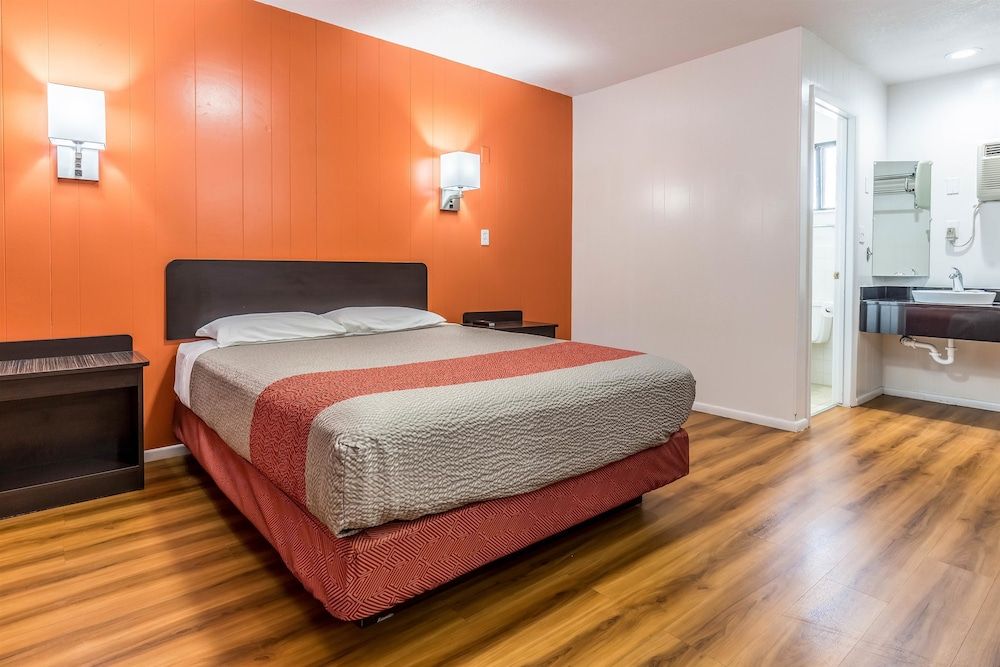 Motel 6 Tremonton, UT