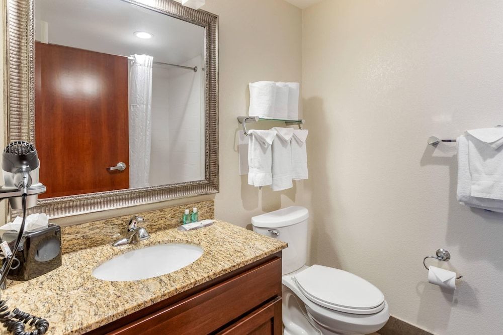 undefined MainStay Suites Near Denver Downtown 9