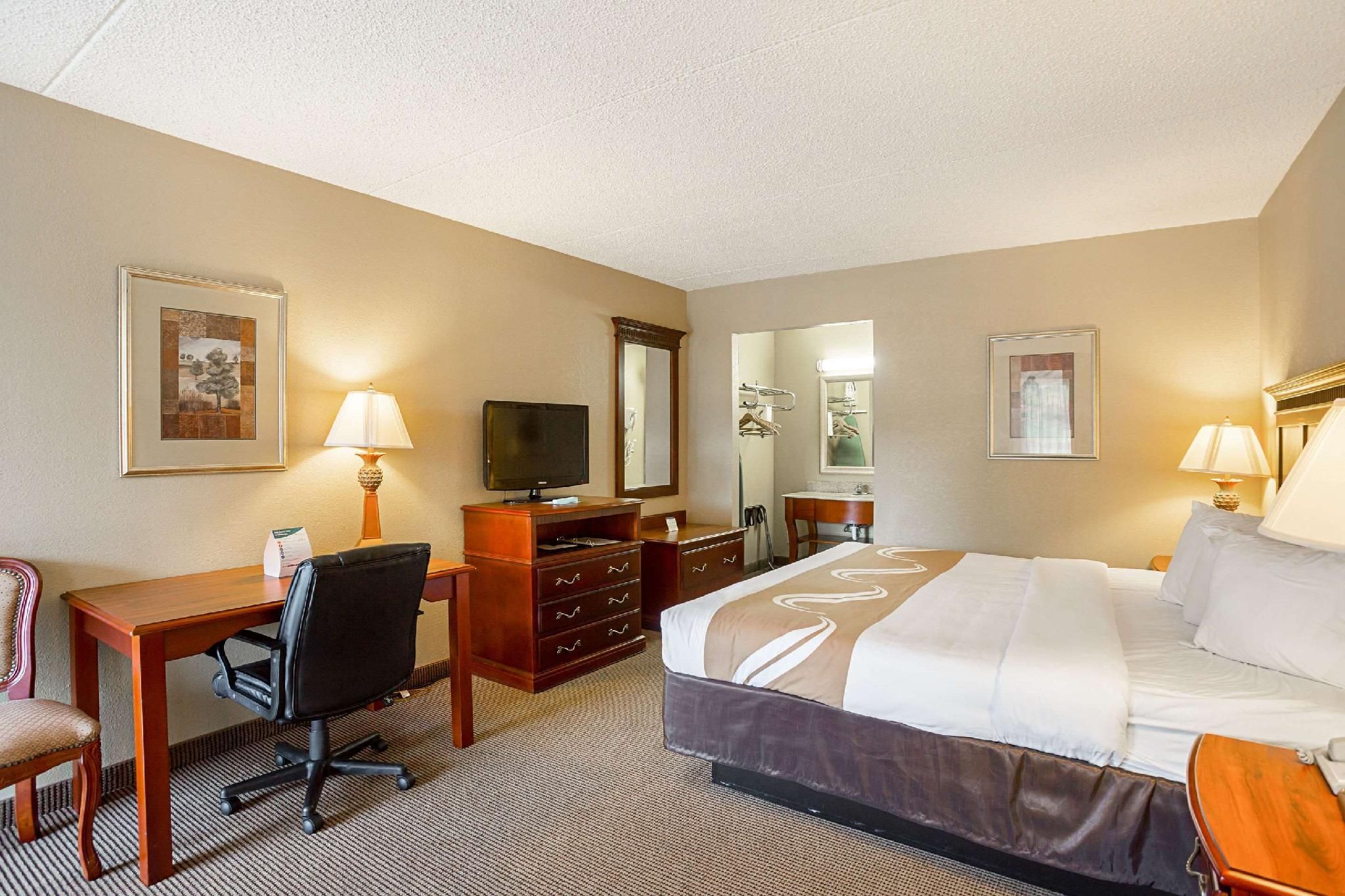 Quality Inn ADA Accessible Standard King Non-Smoking 3