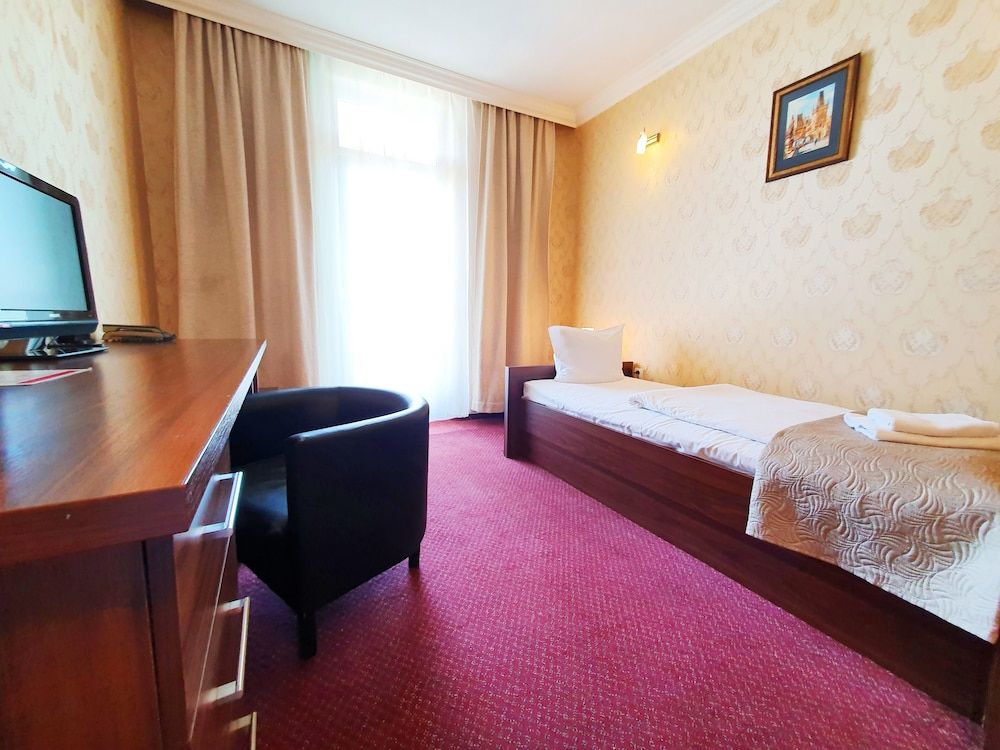 undefined Hotel Relax Inn 3