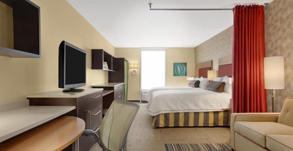 Home2 Suites by Hilton Durham Chapel Hill Studio, 2 Queen Beds, Accessible, Non Smoking (Hearing) 2