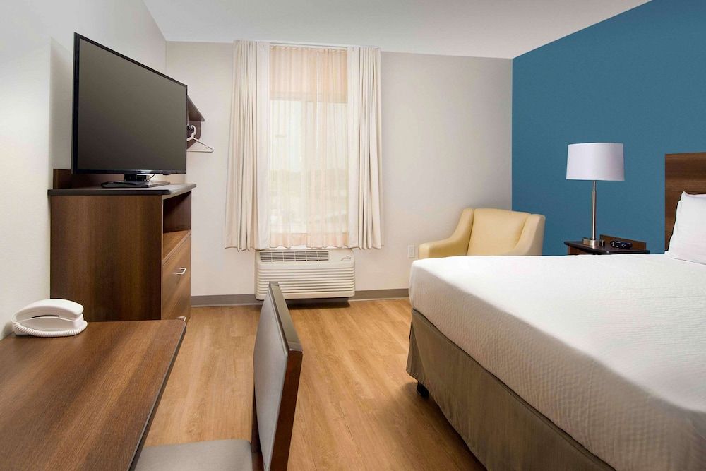 Standard Room, 2 Queen Beds, Non Smoking