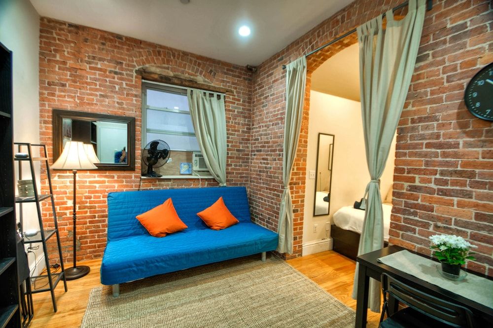 Hello Apartments NYC The Cozy Studio 23