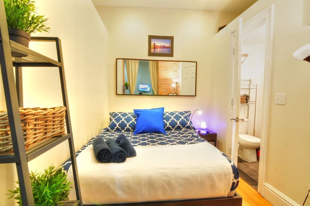 Hello Apartments NYC The Cozy Studio 3