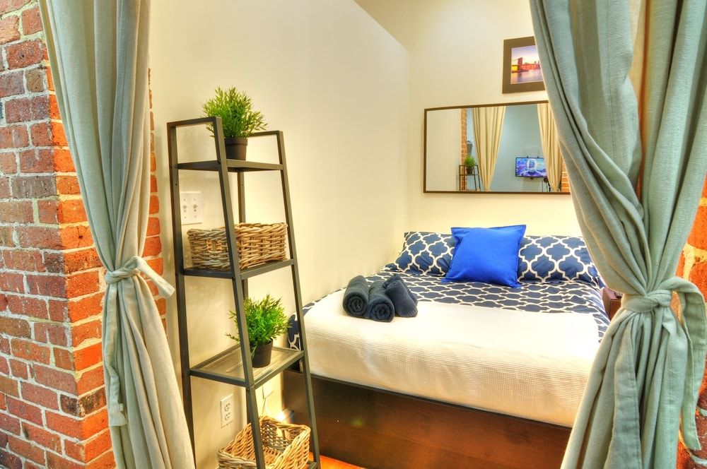 Hello Apartments NYC The Cozy Studio 5