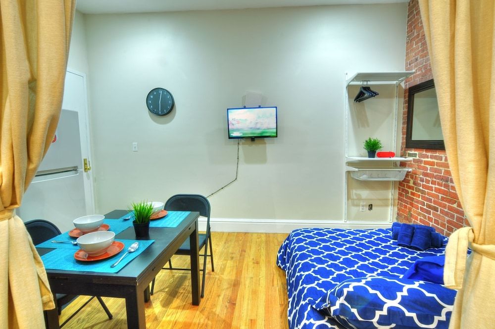 Hello Apartments NYC The Cozy Studio 20