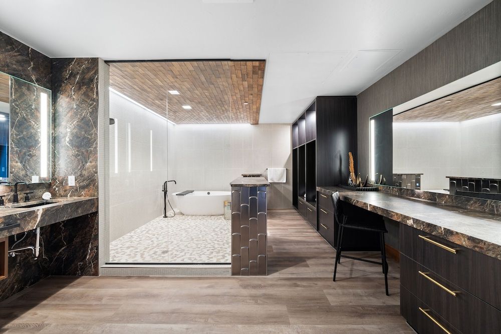 Flying Horse Resort & Club Superior Suite, 1 King Bed (Presidential Suite) 3