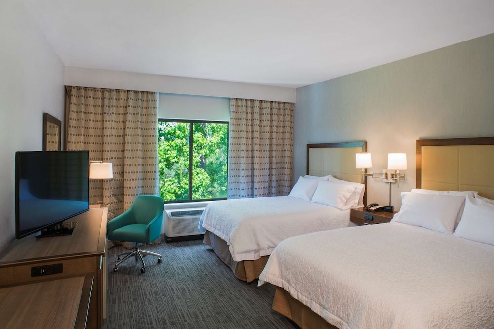 Room, 2 Queen Beds, Accessible, Non Smoking