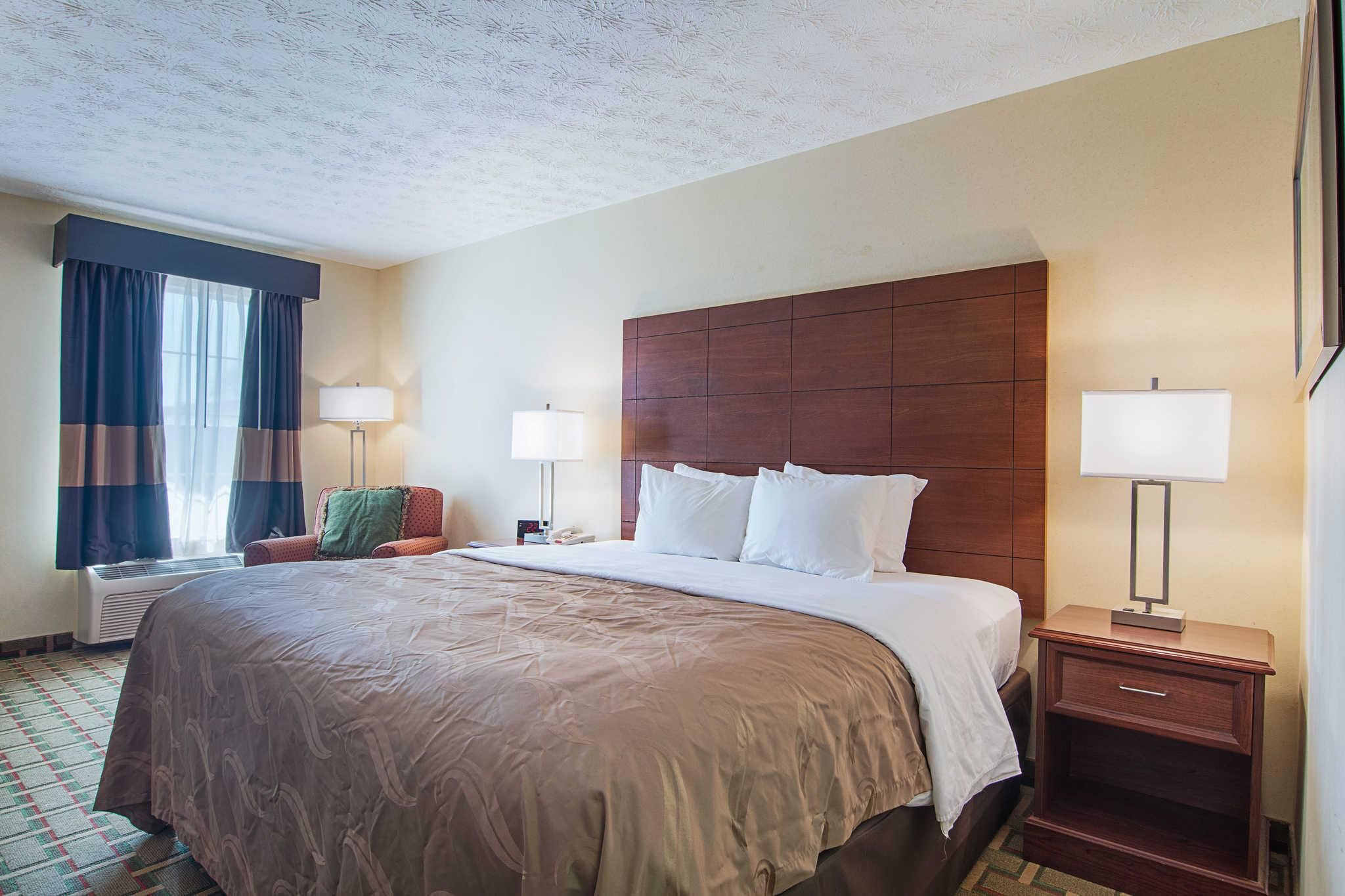 Quality Inn Hartwell 1 King Bed, Nonsmoking 2