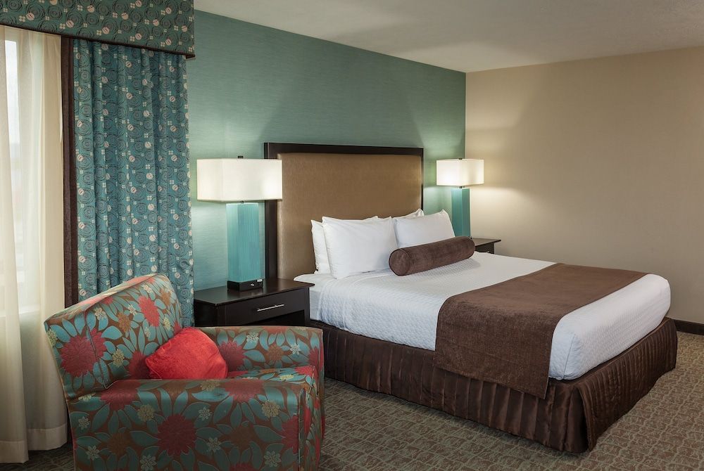 Standard Room, 1 King Bed