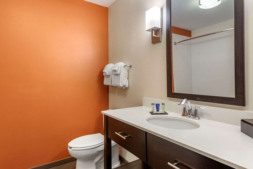 Sleep Inn & Suites Moab near Arches National Park Standard Room, 2 Queen Beds, Non Smoking 5