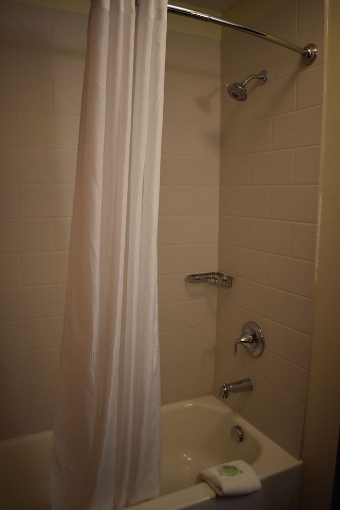 Sleep Inn & Suites Moab near Arches National Park Standard Room, 2 Queen Beds, Non Smoking 7