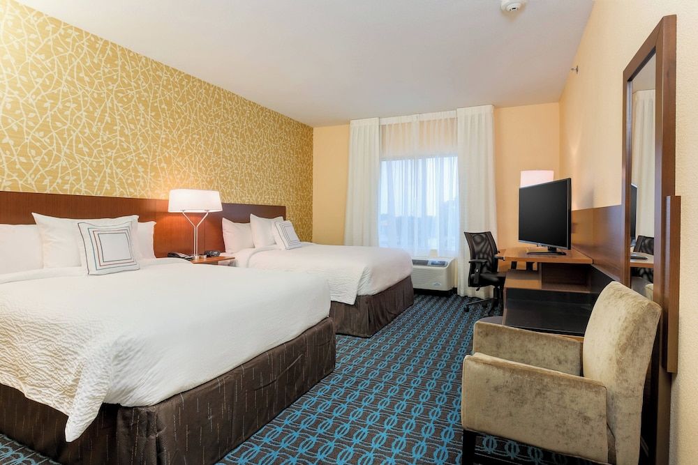 Room, 2 Queen Beds, Non Smoking