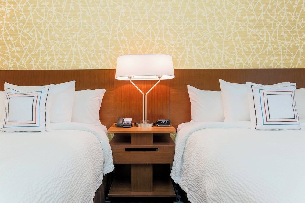 Room, 2 Queen Beds, Non Smoking